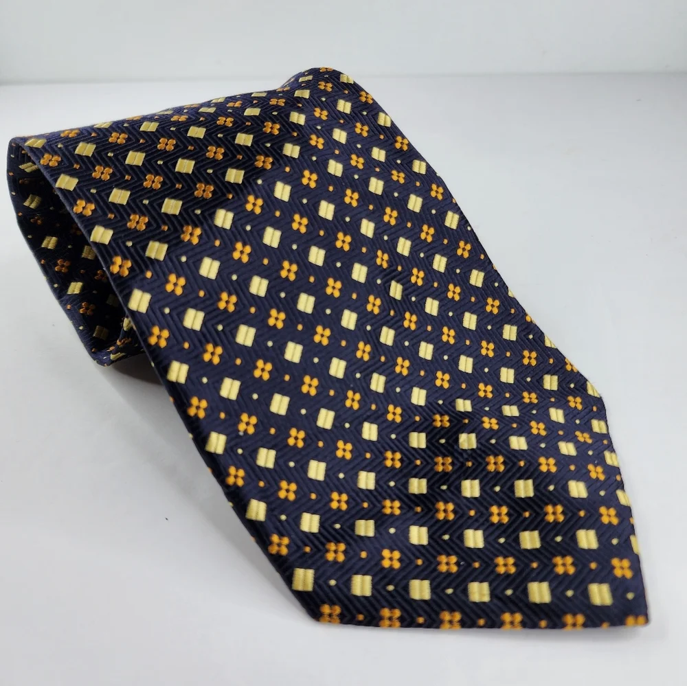 PAUL FREDRICK Blue Silk Tie.